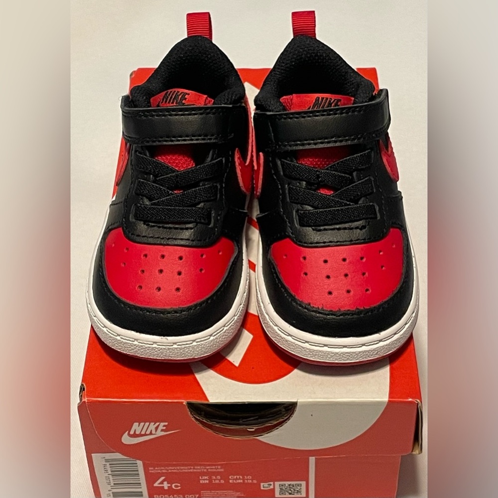 NIKE COURT BABY SHOES SZ 4C